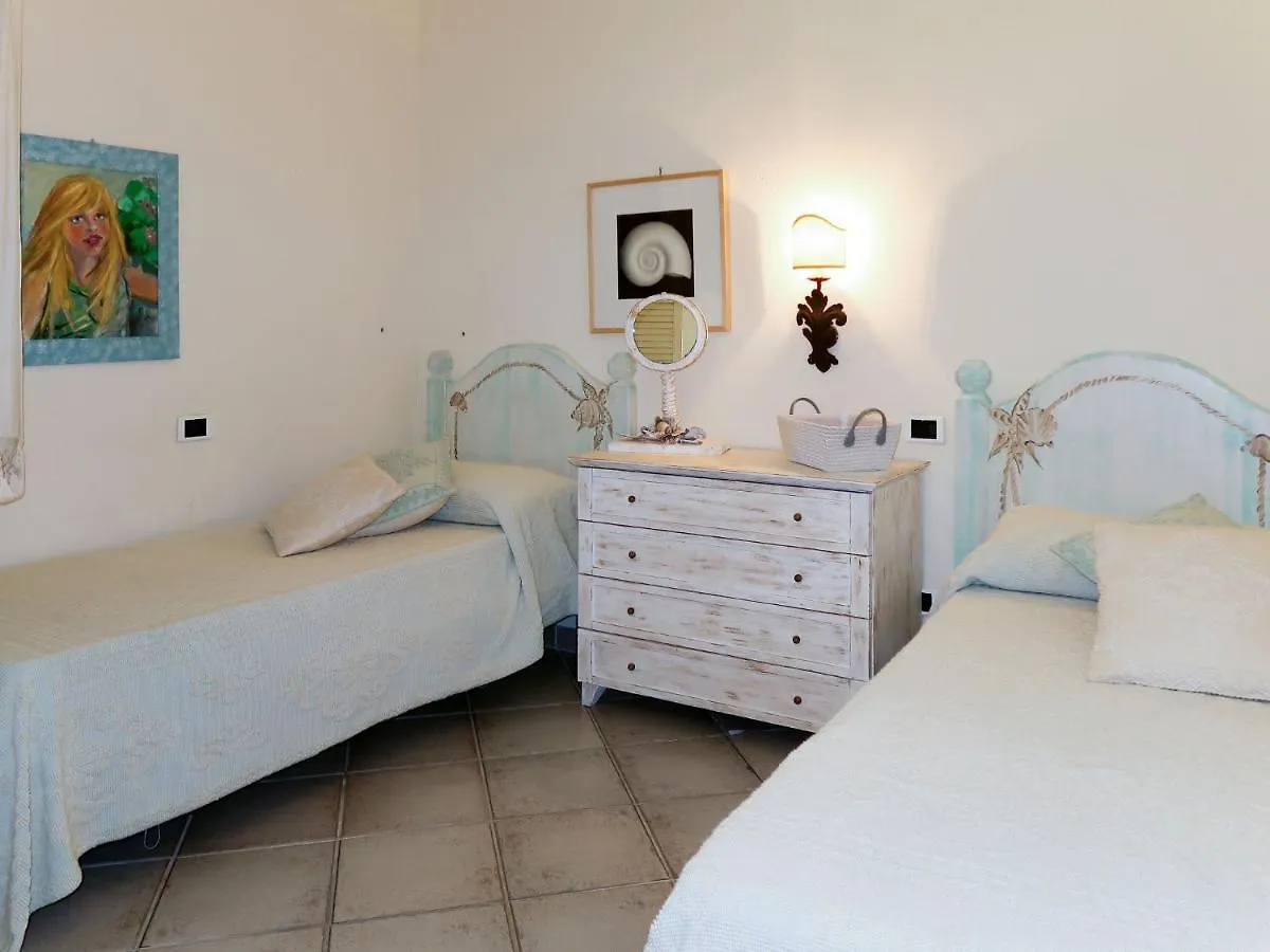 Apartment Erica By Interhome Casa Tamponi